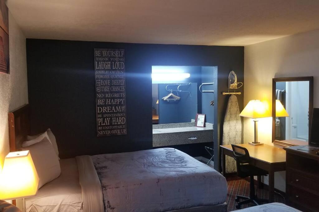 Osu 2 Queen Beds Hotel Room 117 Wi-Fi Stillwater Exterior photo